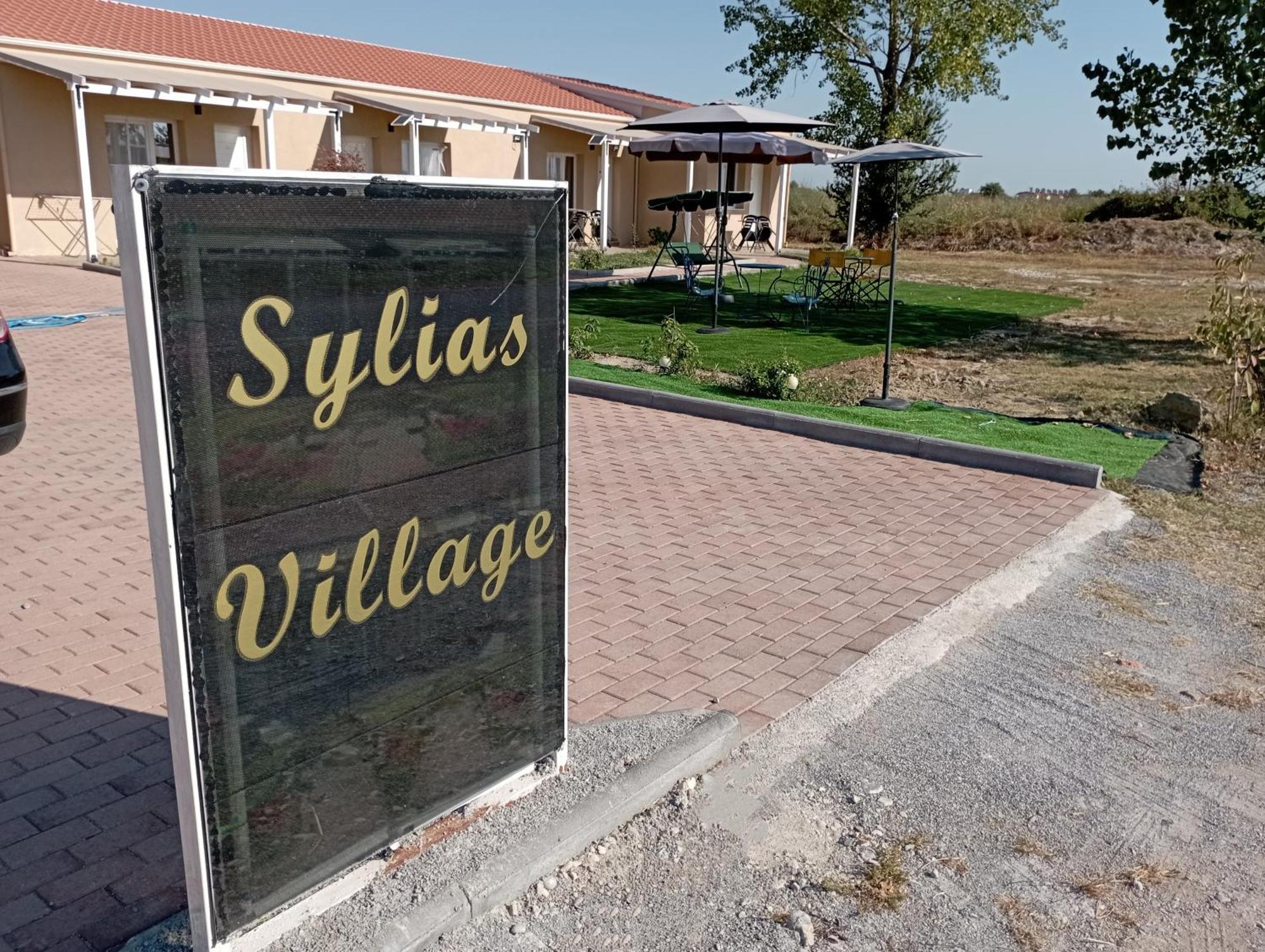 Sylias Village Apartment Skala Korinou